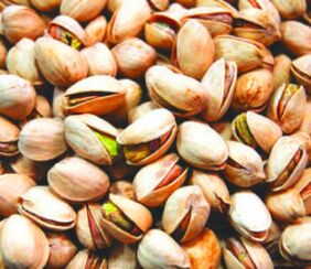 Pistachios are nuts that have a good effect on men's sweat.