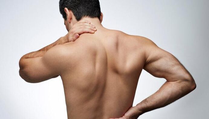 Intervertebral hernia manifests itself as back pain and contributes to a decrease in potency